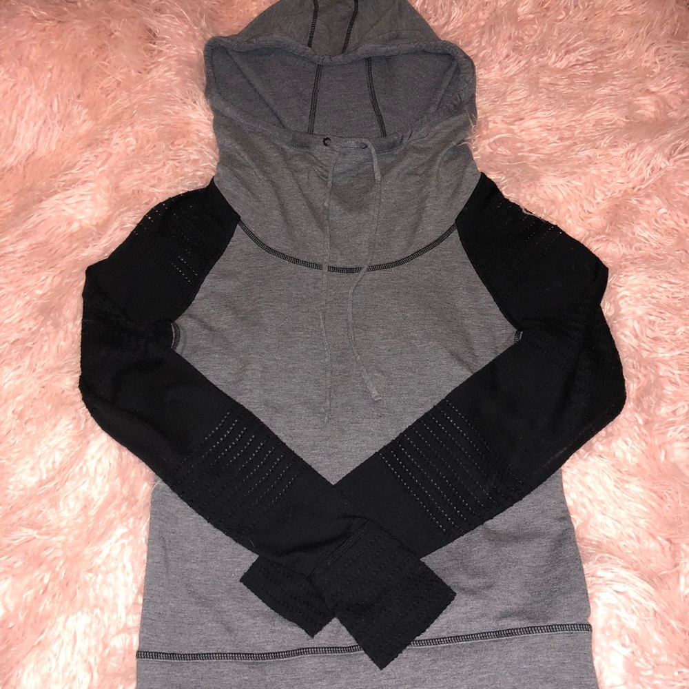 Athleta Charcoal Limitless Pullover Hoodie - Picture 3 of 8